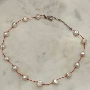 Elegant Pearl Style Necklace with Red Accents